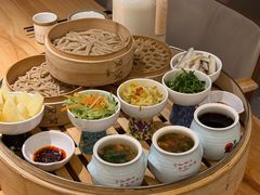 -郭靖内蒙菜·烤全羊·烧烤(望京旗舰店)
