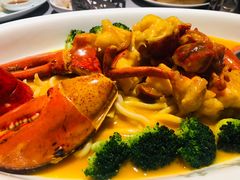 芝士牛油焗龙虾-成隆行·蟹王府(九江路店)