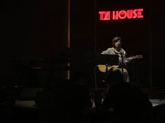 -TZ House音乐现场(来福士中心店)