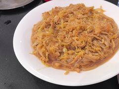 -红东阁东北菜烤肉酒馆(CROSS万象汇店)