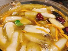 -半山腰·云南菜(侨福芳草地店)