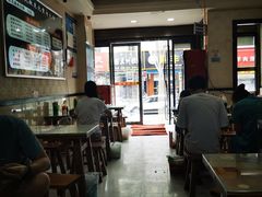 大堂-东北熏肉大饼(大学南路店)