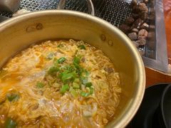 辛拉面-肉甲韩国木炭烤肉(新壹街1店)