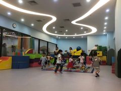 -美国谷斯妈妈早教中心 (陆家嘴店)