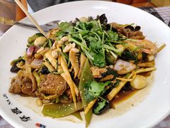 -拿渡·水煮鱼麻辣香锅(王府井奥莱·香江小镇店)