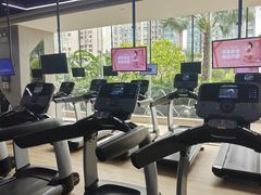 -威克健身游泳(万菱汇店)
