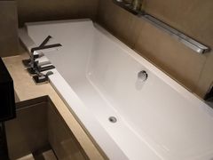 -广州天河希尔顿酒店