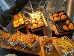 -锦厨国际自助餐厅 · 云端景观 (昆明索菲特大酒店)