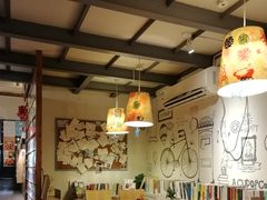 -猫的天空之城概念书店(西塘古镇店)