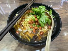 -阿芬卤面(花巷店)