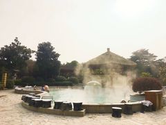 -汤山一号温泉度假区