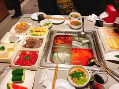 -海底捞火锅(金山百联店)