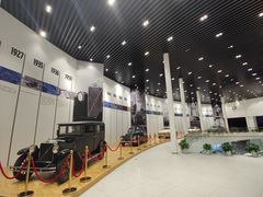 -杭州中沃沃尔沃4S店(滨江区店)