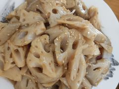 -美顺香食府鱼头老店(雪野湖店)