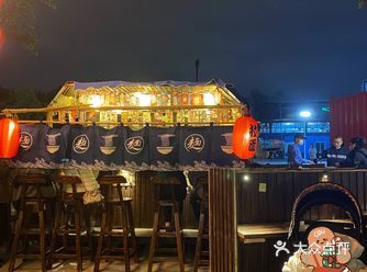 最近到不行的石龙体育馆日本拉面车