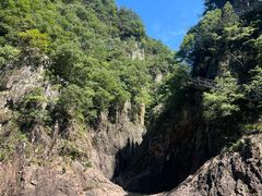 -磐安舞龙峡景区