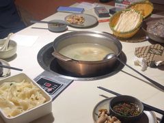 -喃喃椰·糟粕醋·椰子鸡火锅(七堡花园店)