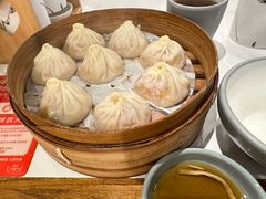 -馋三尺蟹粉小笼(人民广场店)
