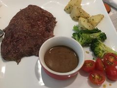 -必胜客(远大路店)