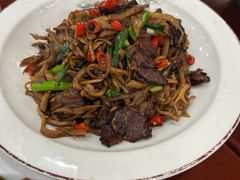 -湖南人家湘菜馆(镇江路店)