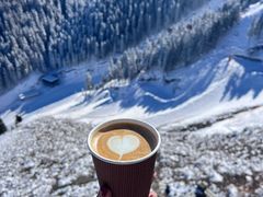 -丝绸之路山地度假区滑雪场