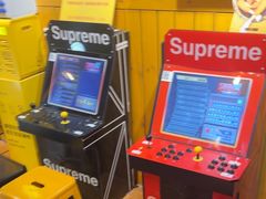 -伯爵·沉浸式超级密室·直营店