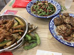 -江城燕子大排档(江汉路步行街店)