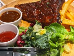 -Common Table · Brunch & Coffee