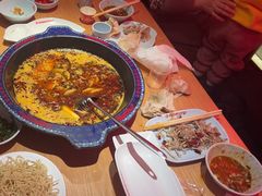 -何师傅美蛙鱼头(汉街店)