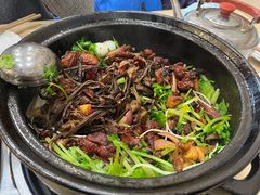 茶树菇香辣鸡煲-清真重庆巴爷香辣鸡煲(南小巷店)