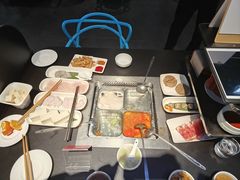 -海底捞火锅智慧餐厅(中骏世界城店)