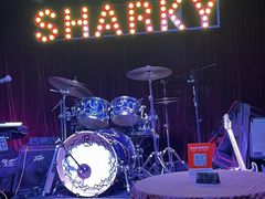 -鲨鱼美式餐厅酒吧Sharky