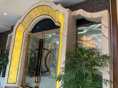 -尚足影院式足疗·住宿·美食(解放碑店)