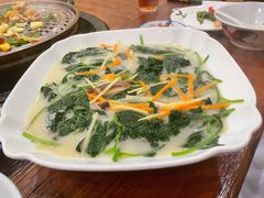 鱼汤浸辣椒叶-阿多私房菜(顺德店)