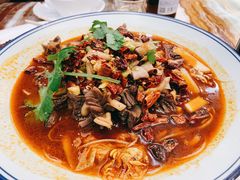 沸腾鹅杂-椿记烧鹅(建干路店)