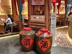 -老滇山寨•云南特色菜•地方菜•民族风情歌舞表演(金碧店)