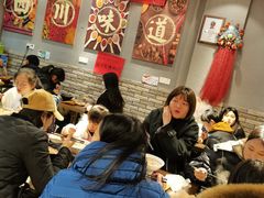 -爆炸头阿姨小四川正宗川味小吃(无任何分店)