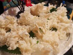 -小椒娘撒椒鱼火锅(三八广场店)