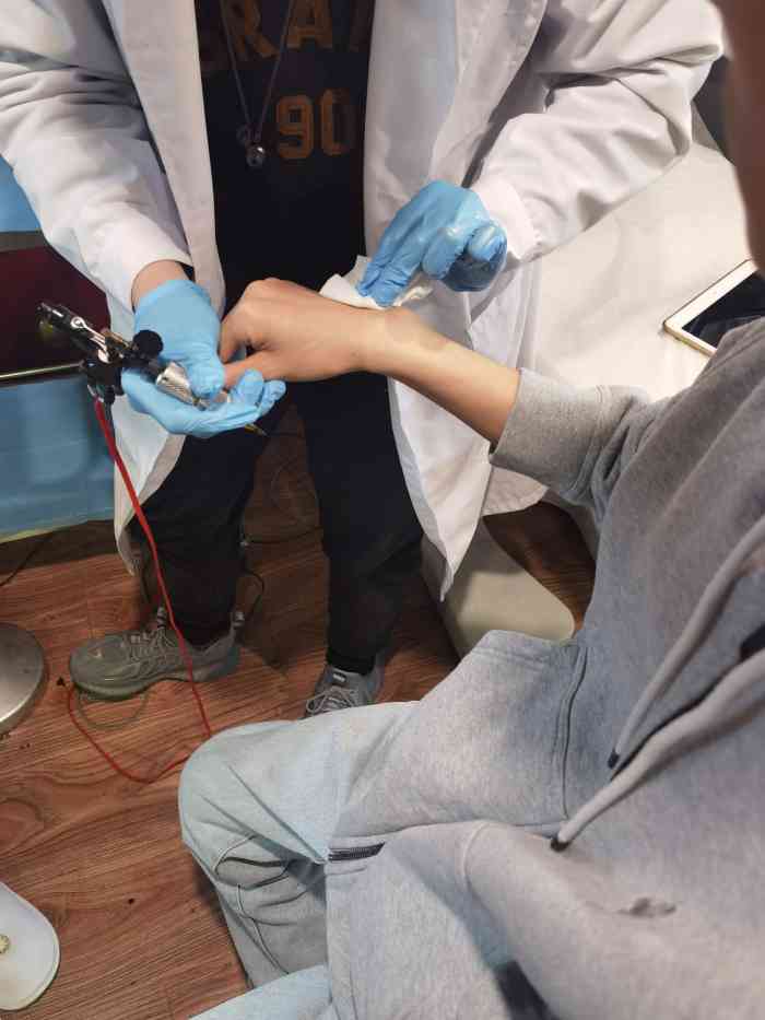 一扇门刺青专业纹身洗纹身店-"服务态度好,手艺特别好,很多年很多年