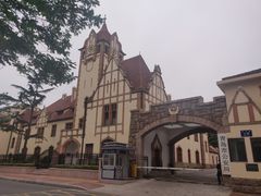 -万和春排骨砂锅米饭(湖北路店)