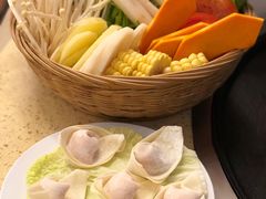 手剁大抄手-芭夯兔·兔肉汤锅(新都店)