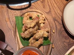 -野山舂·贵州现舂酸汤火锅(鸿通城店)