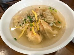 纯虾仁中馄饨-忆秦园小笼包(惠山古镇总店)