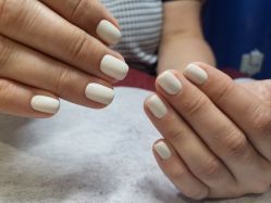 -爱空间美睫健康美甲