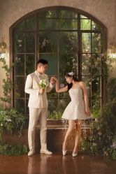 -雪中彩影婚纱摄影·微光艺术中心