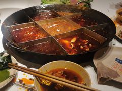 -岗上渣渣老火锅(两路口店)