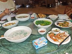 -湖泉水云间餐厅·弥勒地道菜(B座店)