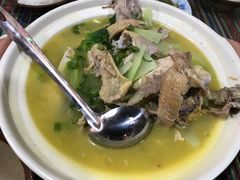土鸡锅子-云南妈妈特色菜缘滋缘味