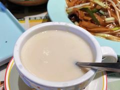 -雍哲港式餐厅(现代广场店)