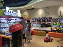 -MELAND CLUB亲子乐园•派对(虹桥万象城店)